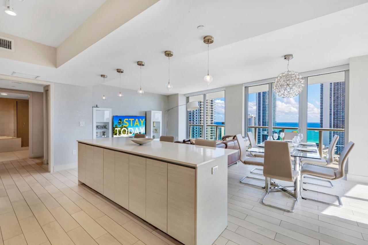 Resort-Style Living With Direct Ocean Views - 3Br Beauty Hallandale Beach Luaran gambar