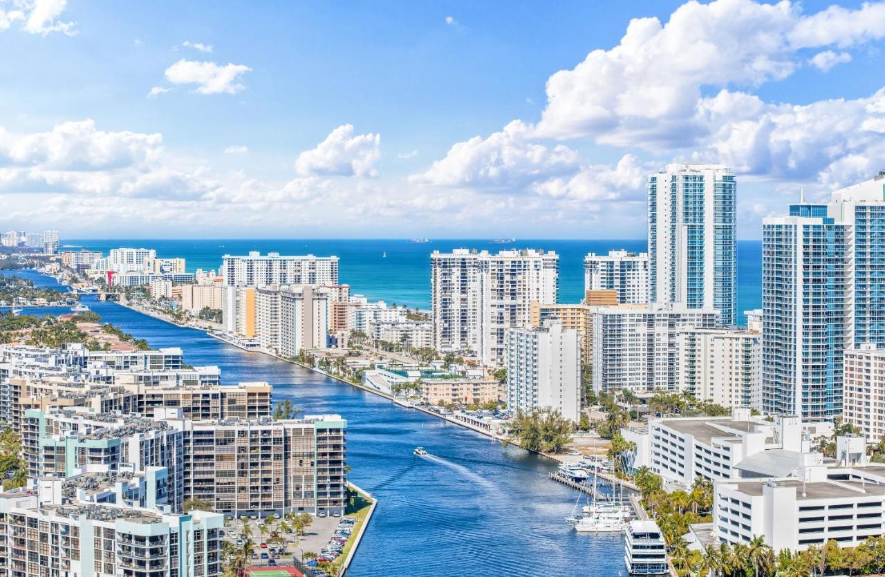 Resort-Style Living With Direct Ocean Views - 3Br Beauty Hallandale Beach Luaran gambar